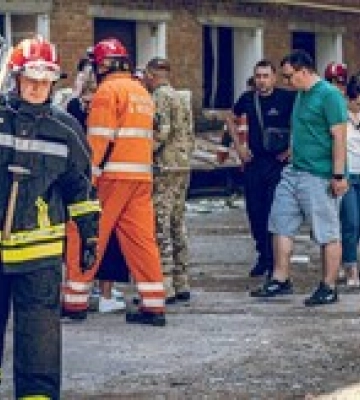 В Сумах завершили разбор завалов после ракетной атаки рф