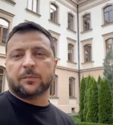Зеленський підбив підсумки поїздки до Івано-Франківська та подякував українським воїнам