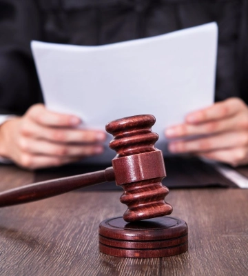 За співпрацю з ворогом на Донеччині судитимуть двох експосадовців місцевої влади
