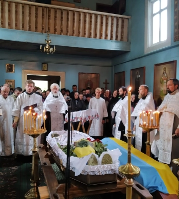 Був паламарем храму, у якому й відспівали: на Волині попрощалися із молодим Героєм Василем Ковалем
