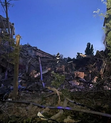 У поліції показали відео перших хвилин після останнього ракетного удару по Сумах