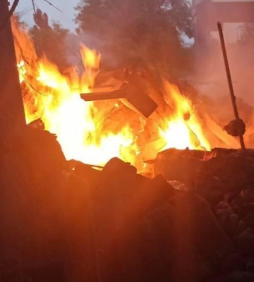 Росія вдарила по Кривому Рогу ракетами. Є влучання в житловий будинок та навчальний заклад (оновлено)