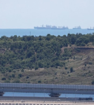 Російські окупанти заявили про нічну атаку на патрульні кораблі в Криму