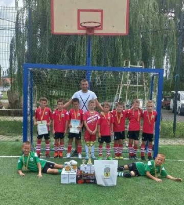 Команда юних футболістів з Мукачева посіла друге місце на турнірі в Берегові