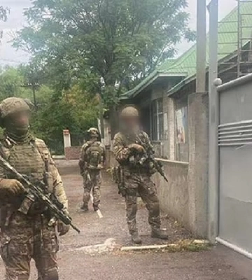 Обшуки в десяти областях: у військкоматах викрили масштабну схему ухилення від призову (фото, відео)