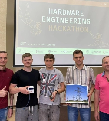 Команда кропивницького вишу завоювала перемогу у першому хакатоні технологічних стартапів