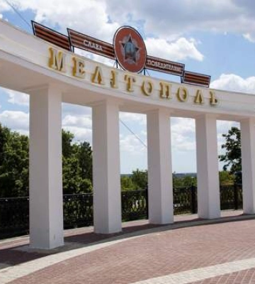 Буквально підземні міста: навколо Мелітополя окупанти побудували по 3 – 4 лінії оборони
