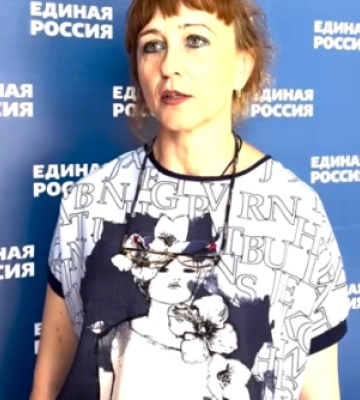 В Мелитополе очередная квартальная, сдавшая списки квартир, снялась в пропагандистском ролике 