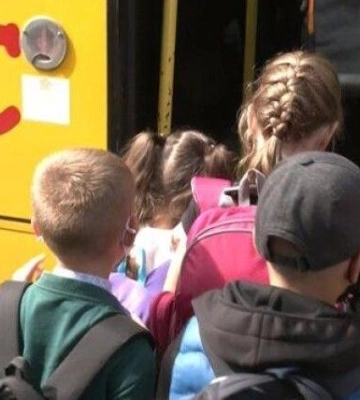 На Полтавщині судили матір школяра, який лаявся в автобусі