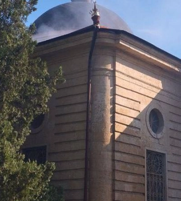 Загарбники зранку обстріляли громадський транспорт у Херсоні, троє поранених