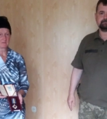 Родині загиблого захисника з Волині вручили орден «За мужність»