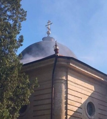 Російські терористи обстріляли Херсон: поранено 4 рятувальників ДСНС