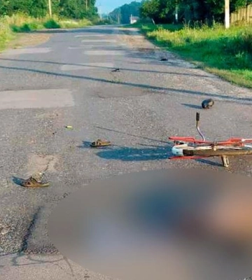 На Полтавщині поліція встановлює особу водія-втікача: смертельно травмував велосипедиста та зник з місця події