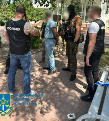 У Кропивницькому обрали запобіжний захід чоловіку, який вимагав 100 тисяч неіснуючого боргу