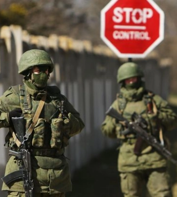 У тимчасово окупованому Криму та Новоросійську повідомляють про вибухи