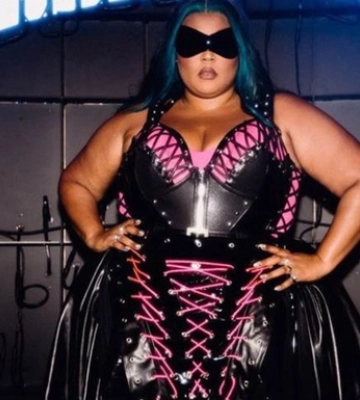 Lizzo відповіла на шокуючі звинувачення колишніх співробітниць