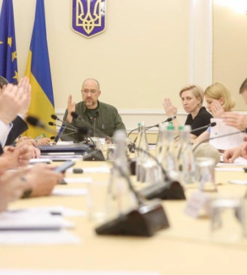 Жителі Херсонщини і Миколаївщини отримають виплати за втрачені через теракт на Каховській ГЕС врожаї