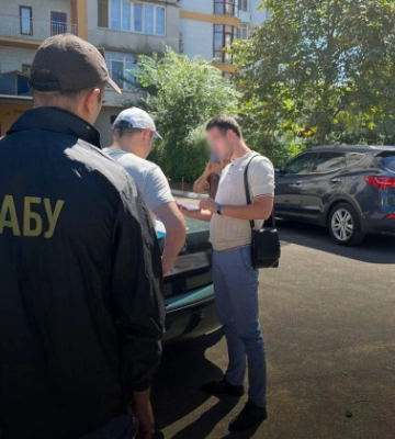 Судьи Приморского райсуда Одессы сообщили о подозрении в покушении на предоставление взятки другой судье, обновлено