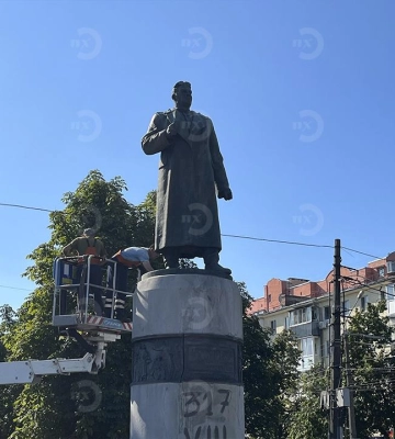 Демонтаж Зигіна в Полтаві та затримання поплічника Киви — головне за 4 серпня
