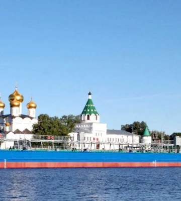 У СБУ розповіли про операцію з підриву у районі Кримського мосту танкера РФ, який транспортував паливо для російських військ — відео