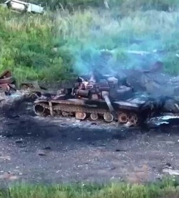 На Луганщині бійці 32 ОМБр знищили танк окупантів. ВIДЕО