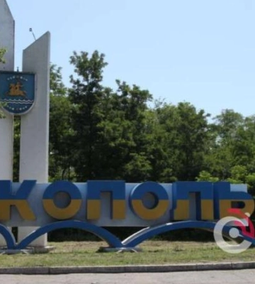 Російські окупанти обстріляли Нікопольський район з важкої артилерії