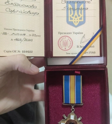Президент вручив державну нагороду бійцю волинської бригади у госпіталі