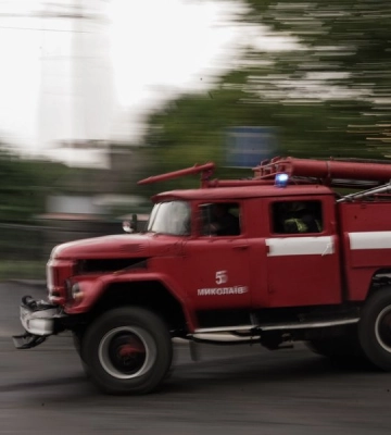 У Миколаївському районі згоріла вантажівка