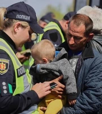 Мінреінтеграції повідомило про примусову евакуацію дітей у ще дев’яти населених пунктах Донеччини