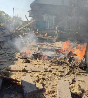 Нікополь потрапив під артилерійський обстріл, є руйнування