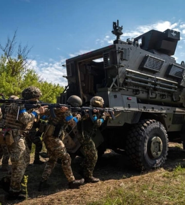 ЗСУ під щільним вогнем відбивають атаки ворога на кількох напрямках – Генштаб
