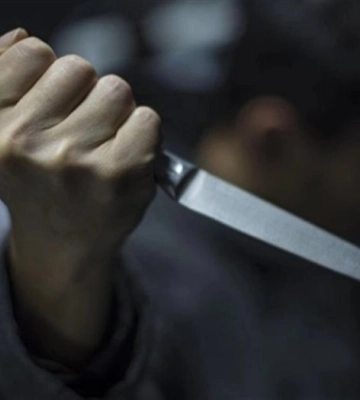 Зарізав сусіда просто біля дитмайданчика: у Києві затримали підозрюваного