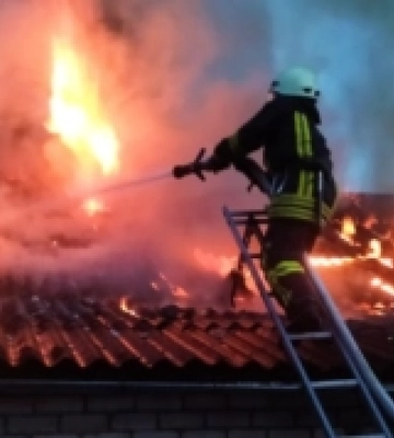 У селі Дарівка горів житловий будинок