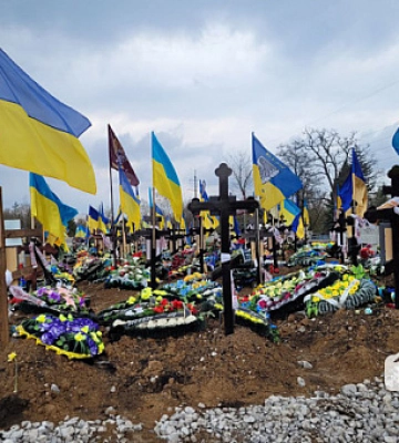 Надругався над могилами військових: у Криворізькому районі затримали вандала