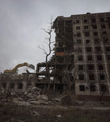 В окупований Маріуполь приїхали вже близько 50 тис. росіян — Андрющенко 