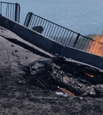Окупаційна влада знову повідомила про чергові влучання по Чонгарському мосту