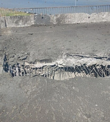 В Геническе взрывом поврежден мост — Андрющенко