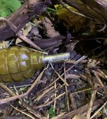 У Кременчуці зупинили чоловіка з гранатою