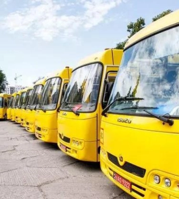 Для шкіл Полтавщини закупили 33 автобуси