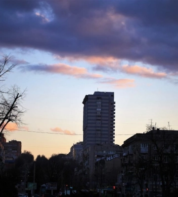 Де в Україні відчують спеку, дощі і тропічну вологість: прогноз погоди на 8 серпня у Дніпрі