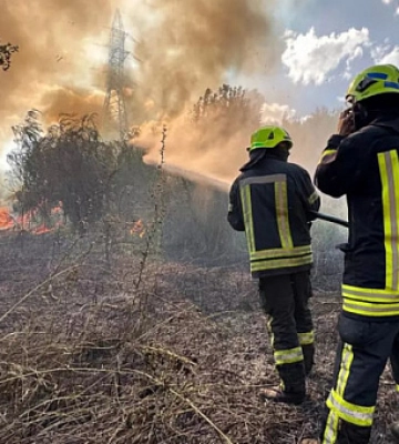 Вогнеборці Дніпропетровщини продовжують боротися з пожежами в екосистемах