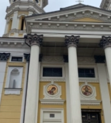 Мукачівська греко-католицька єпархія відсторонила о.Романа Кураха від служби в Соборі