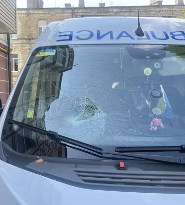 У Рівному судитимуть хулігана, який цеглиною розбив скло у &quot;швидкій&quot;