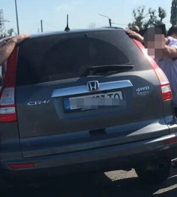 На Полтавщині затримали ділків, які за 4500 доларів на човнах переправляли ухилянтів за кордон