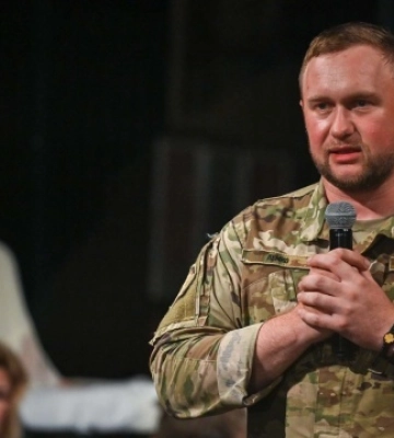 Росіяни перед обміном сильно побили полонених захисників Маріуполя - азовець