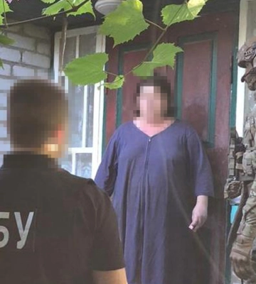 Переселенку з Донеччини підозрюють у шпигуванні для ворога на Житомирщині