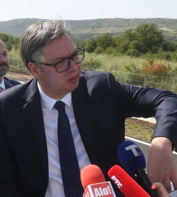 "Потеряет все": Вучич пригрозил Украине на случай признания независимости Косово