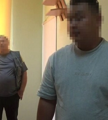 На Львівщині священнослужитель допомагав ухилянтам тікати з України під виглядом дияконів