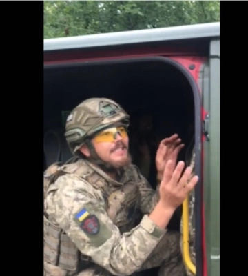 Українські військові заспівали «Під вінницьким дощем» і підірвали TikTok