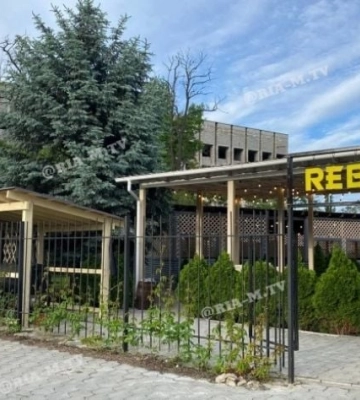 В одном из отжатых ресторанов Мелитополя “понаехавшим” было неуютно 